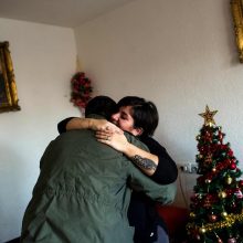 Neįtikėtina meilės istorija: pasienietis ir pabėgėlė iš Irako sukūrė šeimą