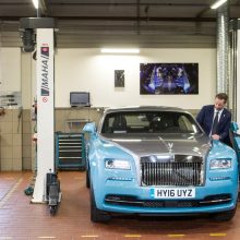 „Krasta auto“ atidarė pirmąjį Baltijos šalyse „Rolls-Royce“ servisą