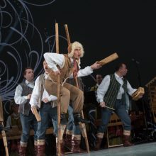 Ansamblis „Lietuva“ gerbėjus kviečia pasimatyti koncerte
