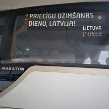 Lietuva siunčia nuoširdų keliaujantį sveikinimą latviams