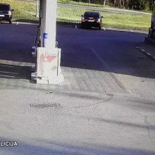 Vilniaus rajone iš avarijos vietos pabėgo motociklininkas <span style=color:red;>(gal atpažįstate?)</span>