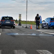 „Aurum 1006 km lenktynių“ pirmąją dieną užbaigė traukos varžybos