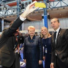D. Grybauskaitę nustebino klausimas apie pažeidžiamas lietuvių teises
