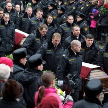 Latvija atsisveikina su „Maximoje“ žuvusiais ugniagesiais