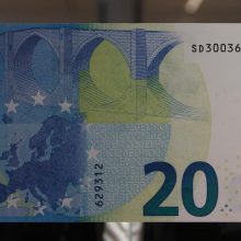 Frankfurte pristatytas naujas 20 eurų banknotas