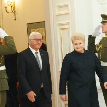 Prezidentė: stebėsime, ar Rusija po „Zapad“ pratybų išves karius iš Baltarusijos