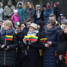 Gedimino pilies bokšte iškelta 2018-ųjų Lietuvos vėliava