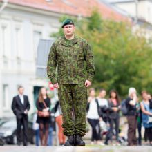 Lietuvai prisiekė 60 jaunesniųjų karininkų