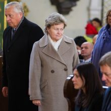 Atsisveikinimas su J. Požela: tarti „sudie“ plūsta daugybė žmonių