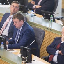 Seimas panaikino G. Steponavičiaus teisinę neliečiamybę