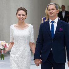 Turtingiausias Lietuvos žmogus vedė 18 metų jaunesnę mylimąją