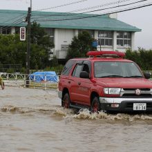 Japonijoje kilus dideliems potvyniams – dramatiškos gelbėjimo operacijos