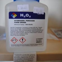 Eurai: specialistus pribloškė maistiniu vadinamo vandenilio peroksido kaina.