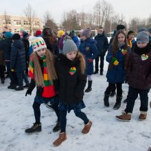 Tūkstančio gimnazistų sveikinimai Lietuvai geriausiai matėsi iš aukštai