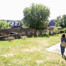 Seserys benediktinės – apie žemiškus vargus ir dieviškus džiaugsmus