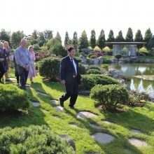 Ambasadorių sužavėjo japoniškos kultūros sala Kauno rajone