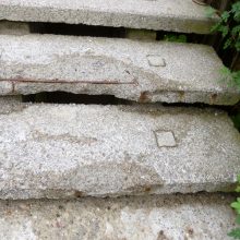 Pasibaisėjo laiptais prie Sugiharos namų: susižeisti gali ir gyventojai, ir turistai