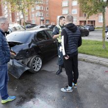 Baltarusis sumaitojo septynis automobilius ir sulaukė penkių eurų baudos