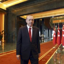 Turkijos prezidentas atidarė prieštaringai vertinamą naująją rezidenciją