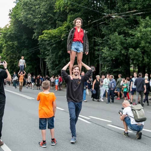 Netikėtumų festivalyje šturmuotas Parodos kalnas  © Vilmanto Raupelio nuotr.