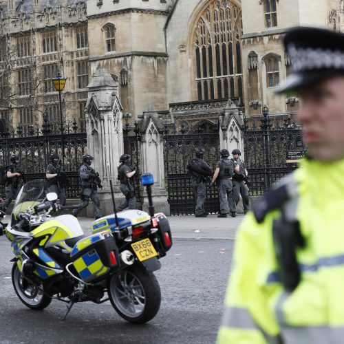 Kruvinas išpuolis prie Britanijos parlamento  © Scanpix nuotr.