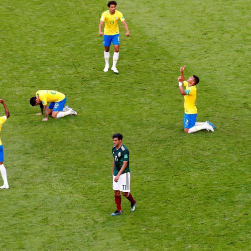 Pasaulio futbolo čempionato aštuntfinalis: Brazilija – Meksika  © Scanpix nuotr.