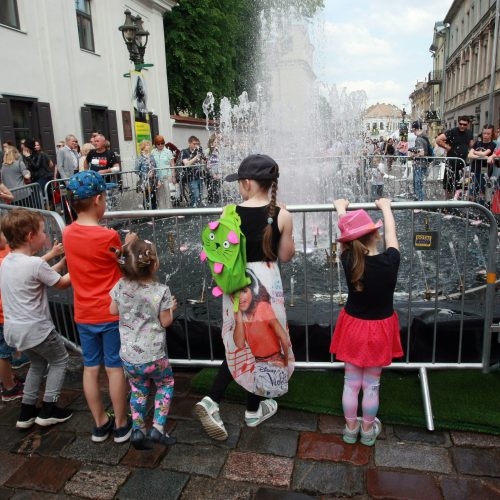 Vilniaus gatvė priminė tarpukarį  © Laimučio Brundzos nuotr.