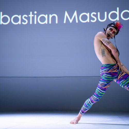 Auros šokėjai virto Sebastian Masuda kolekcijos modeliais  © Regimanto Zakšensko nuotr.