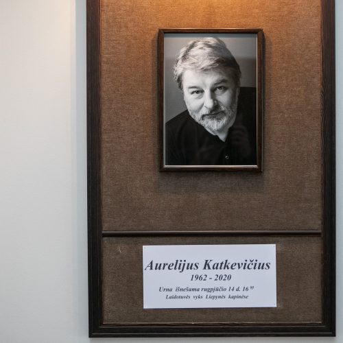 Atsisveikinimas su žurnalistu A. Katkevičiumi  © P. Peleckio / Fotobanko nuotr.