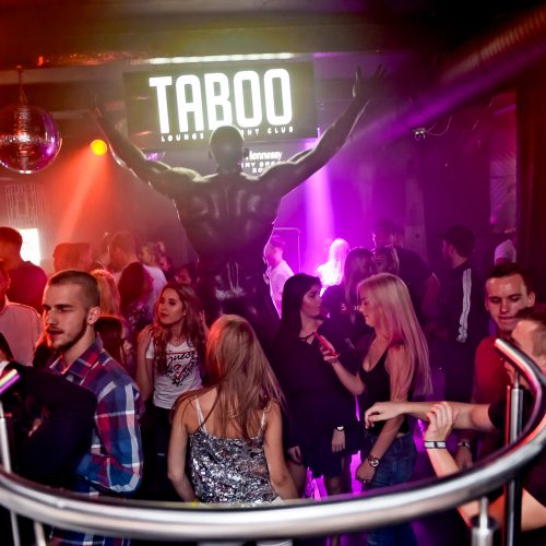 „Taboo“ klube – sausakimša šokių aikštelė   © tomasfoto.lt nuotr.