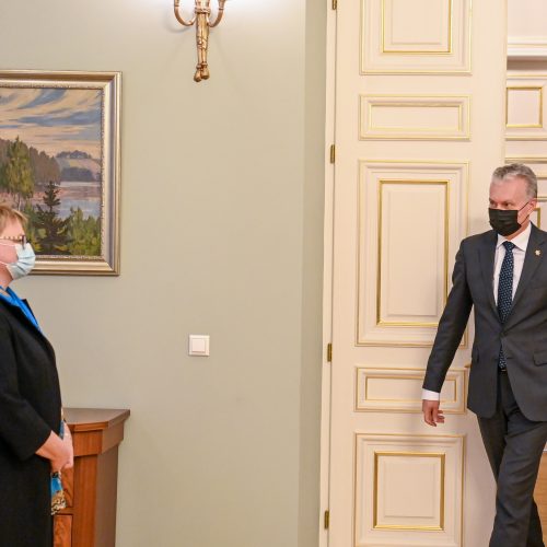 G. Nausėda susitinka su kandidate į ministres D. Miniataite  © P. Peleckio / Fotobanko, R. Dačkaus / Prezidentūros nuotr.