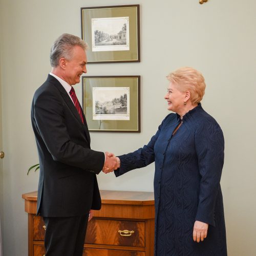 D. Grybauskaitė susitiko su G. Nausėda  © R. Dačkaus / Prezidentūros nuotr.