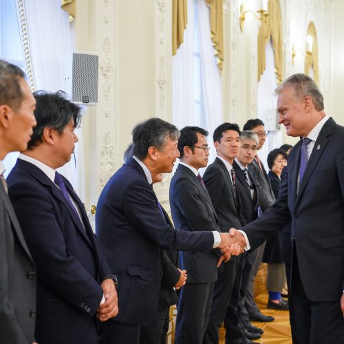 Prezidentūroje – Japonijos verslo delegacija  © R. Dačkaus / Prezidentūros nuotr.