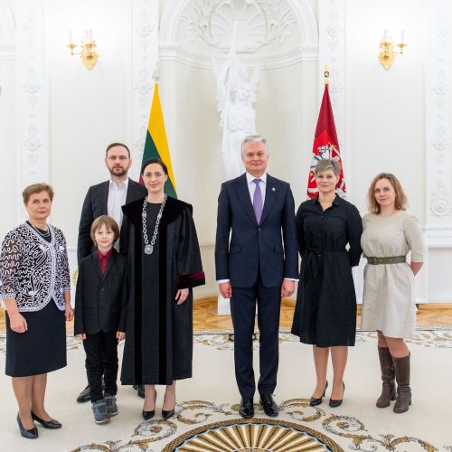 Prezidentas priima teisėjų priesaikas  © R. Dačkaus / Prezidentūros nuotr.