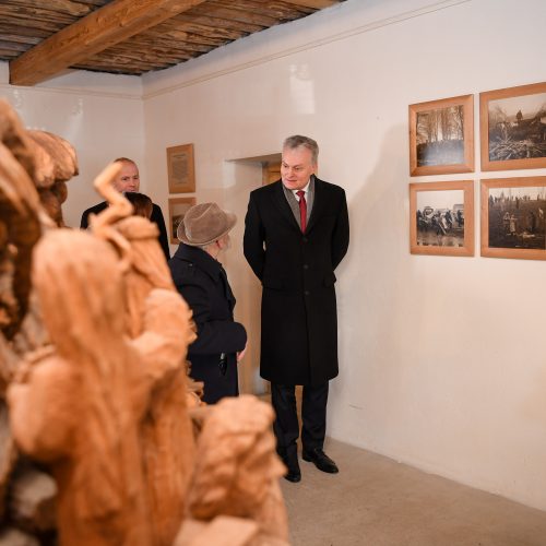 G. Nausėda aplankė J. Basanavičiaus gimtinę  © R. Dačkaus / Prezidentūros nuotr.