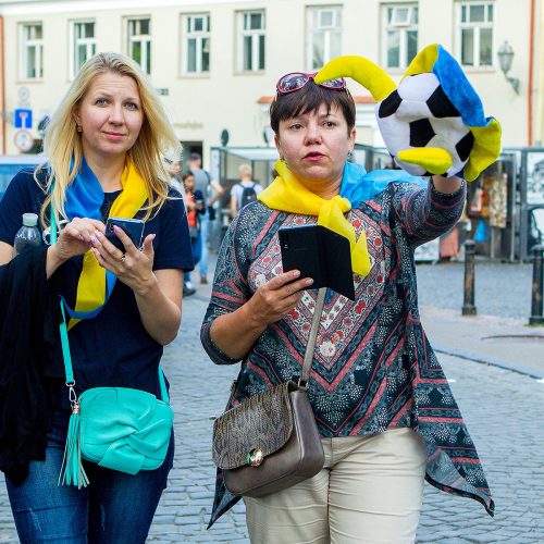 Vilnių užplūdo Ukrainos futbolo fanai  © Evaldo Šemioto nuotr.