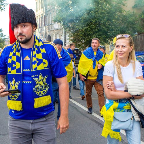 Vilnių užplūdo Ukrainos futbolo fanai  © Evaldo Šemioto nuotr.