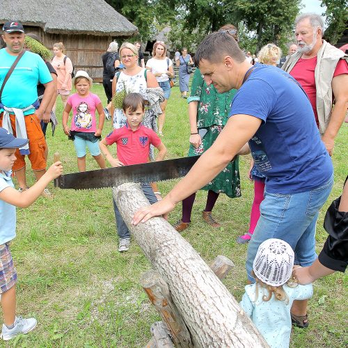 Žolinės šventimas Rumšiškėse  © Editos Radzevičiūtės ir Evaldo Šemioto nuotr.