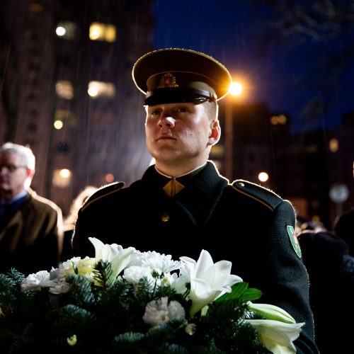 Atminimo laužų uždegimo ceremonija Vilniuje  © I. Gelūno / Fotobanko nuotr.