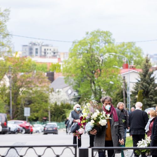 Į amžinojo poilsio vietą išlydėta R. Kmieliauskaitė  © I. Gelūno / Fotobanko nuotr.