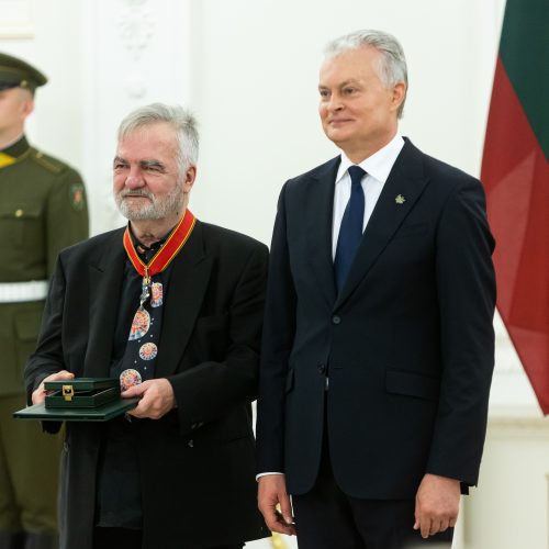 Valstybės apdovanojimų įteikimo ceremonija  © Ž. Gedvilos / BNS nuotr.