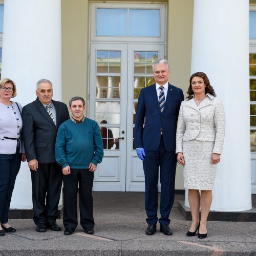 Prezidentas tėvams padėkojo už pavyzdingą tėvystę  © R. Dačkaus /Prezidentūros nuotr.