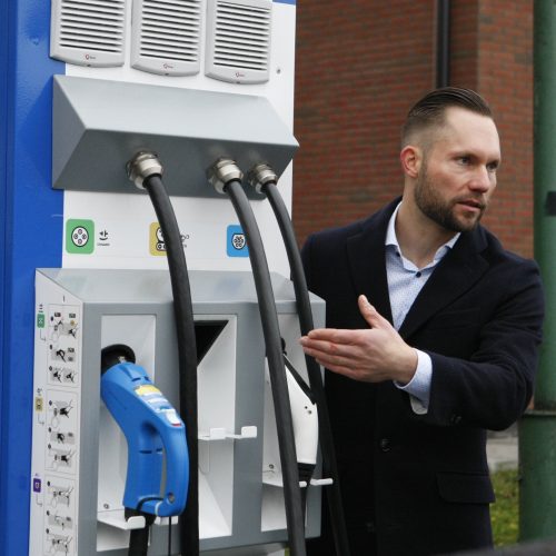 Klaipėdoje elektromobiliams – dar viena įkrovimo stotelė  © Vytauto Liaudanskio nuotr.