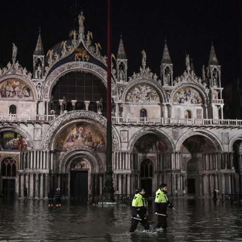 Veneciją užliejo potvynis  © Scanpix nuotr.