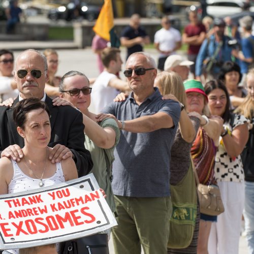 Protestas prieš privalomą testavimą ir skiepus  © Butauto Barausko nuotr.