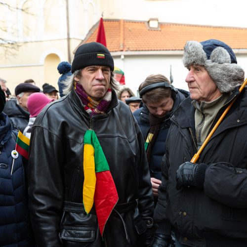 Vasario 16-osios minėjimas prie Lietuvos nepriklausomybės signatarų namų  © G. Skaraitienės / Fotobanko nuotr.