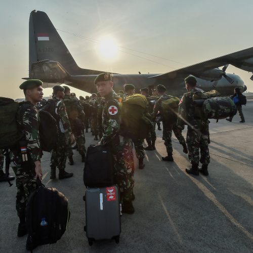 Stiprus žemės drebėjimas Indonezijoje   © Scanpix nuotr.