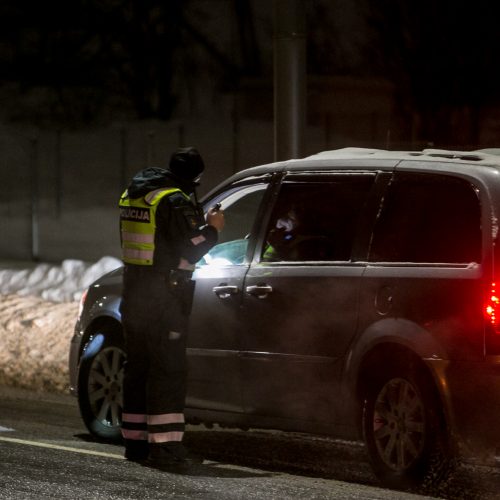 Kauno kelių policijos reidas, ieškant neblaivių vairuotojų  © Vilmanto Raupelio nuotr.