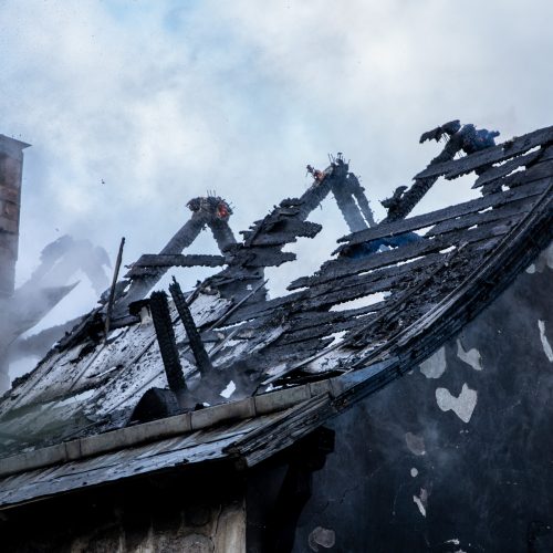 Ringauduose – sprogimas ir didžiulis gaisras  © Justinos Lasauskaitės nuotr.