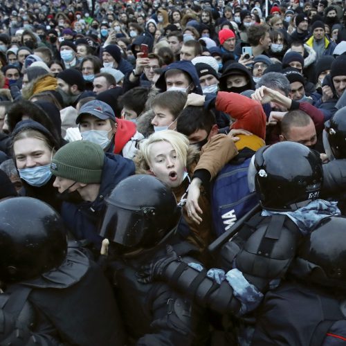 Maskvoje areštuojami protestuojantys A. Navalno šalininkai  © Scanpix nuotr.
